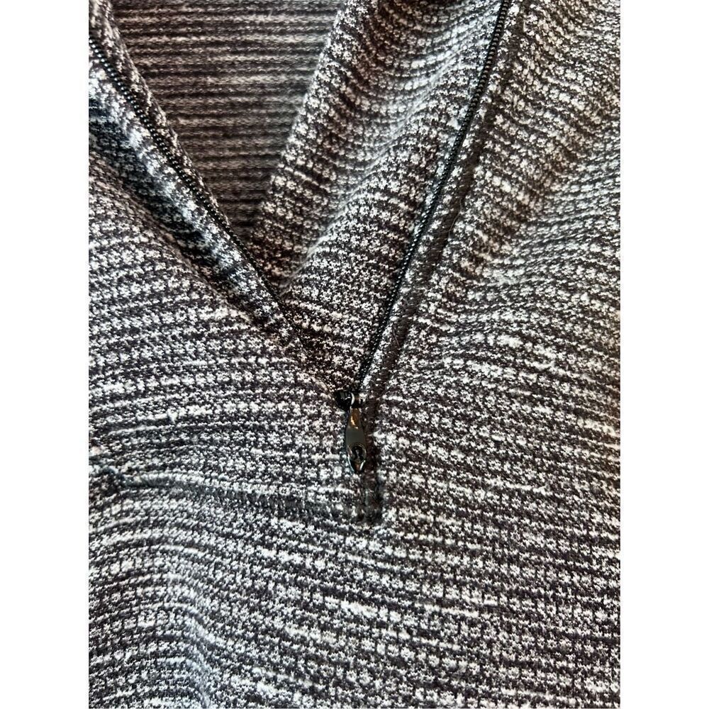 Lululemon Think Fast Pullover Size 4 - Picture 5 of 10